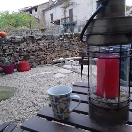 Couette-café La Grange 4*