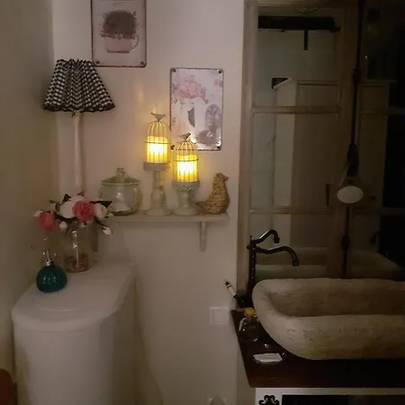 La Grange Bed & Breakfast 4*