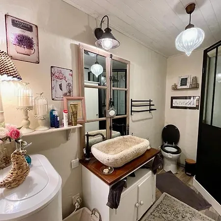 Bed & Breakfast La Grange 4*